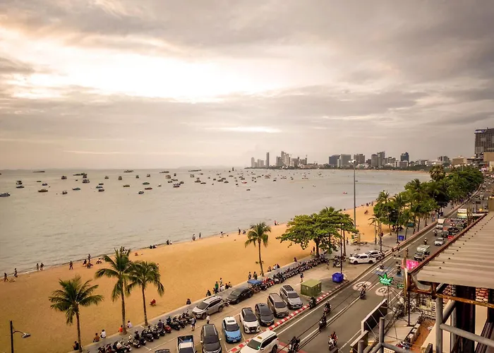 Cloudotel Walking Street Pattaya